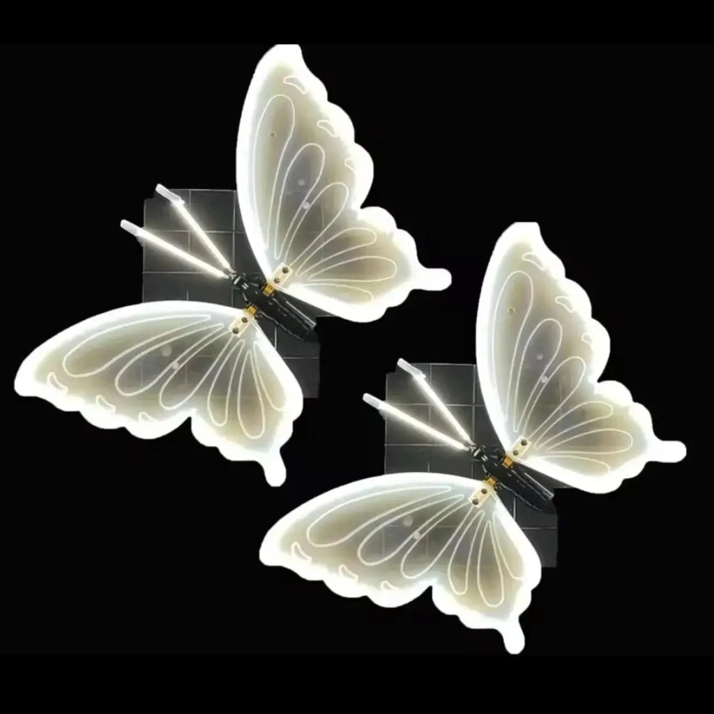 2/4 pieces of LED outdoor simulation dynamic static butterfly lights holiday party decorations home decor
