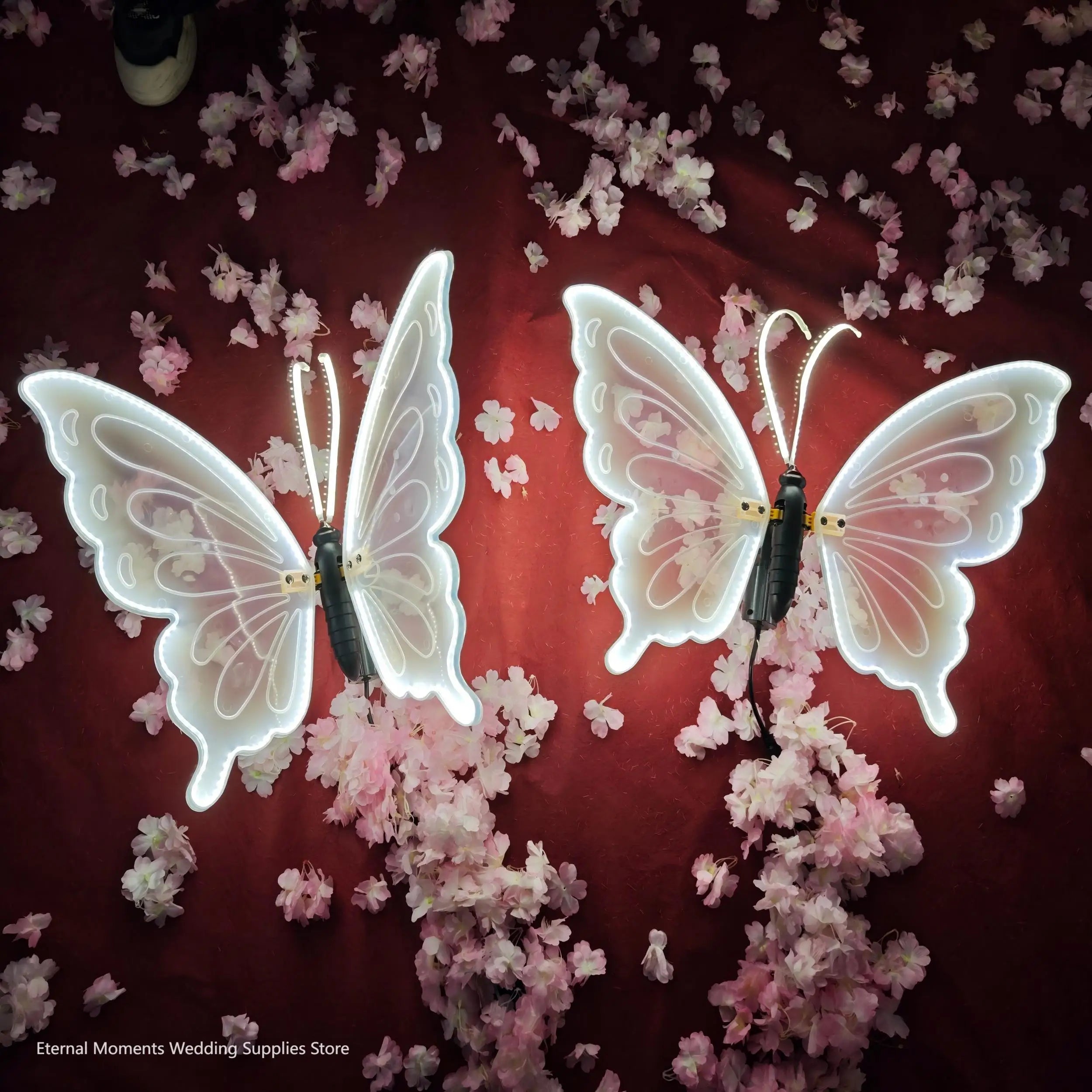 2/4 pieces of LED outdoor simulation dynamic static butterfly lights holiday party decorations home decor